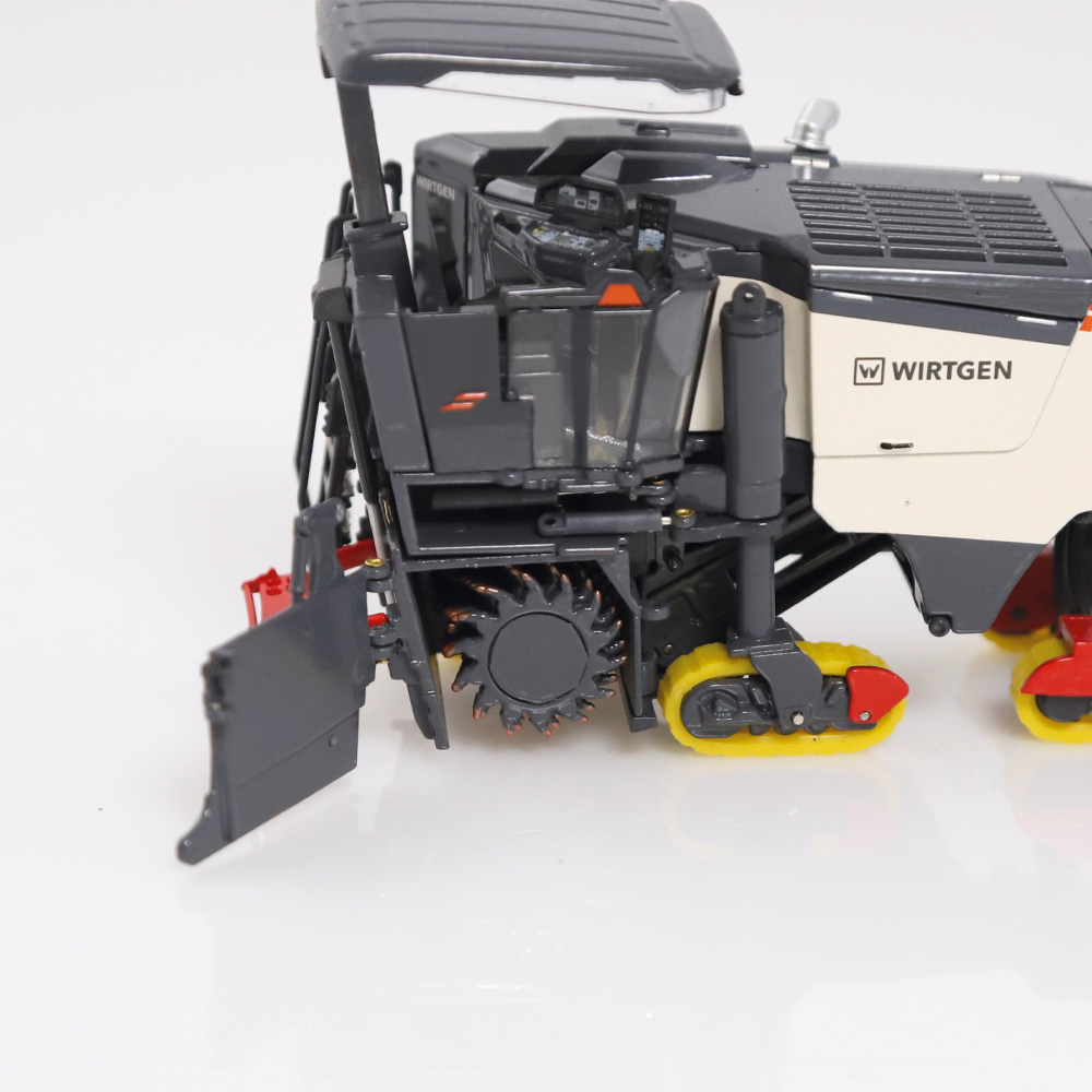 NZG 1037 Wirtgen W120 Fi Cold Milling Machine - Scale 1:50