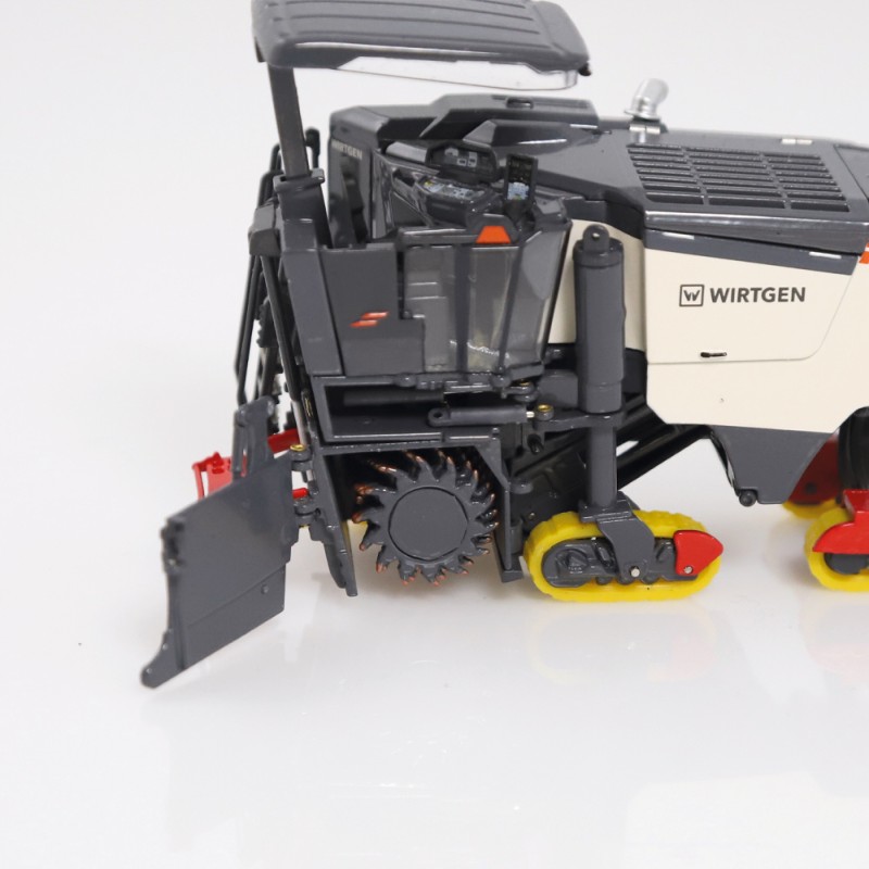 NZG 1037 Wirtgen W120 Fi Cold Milling Machine - Scale 1:50