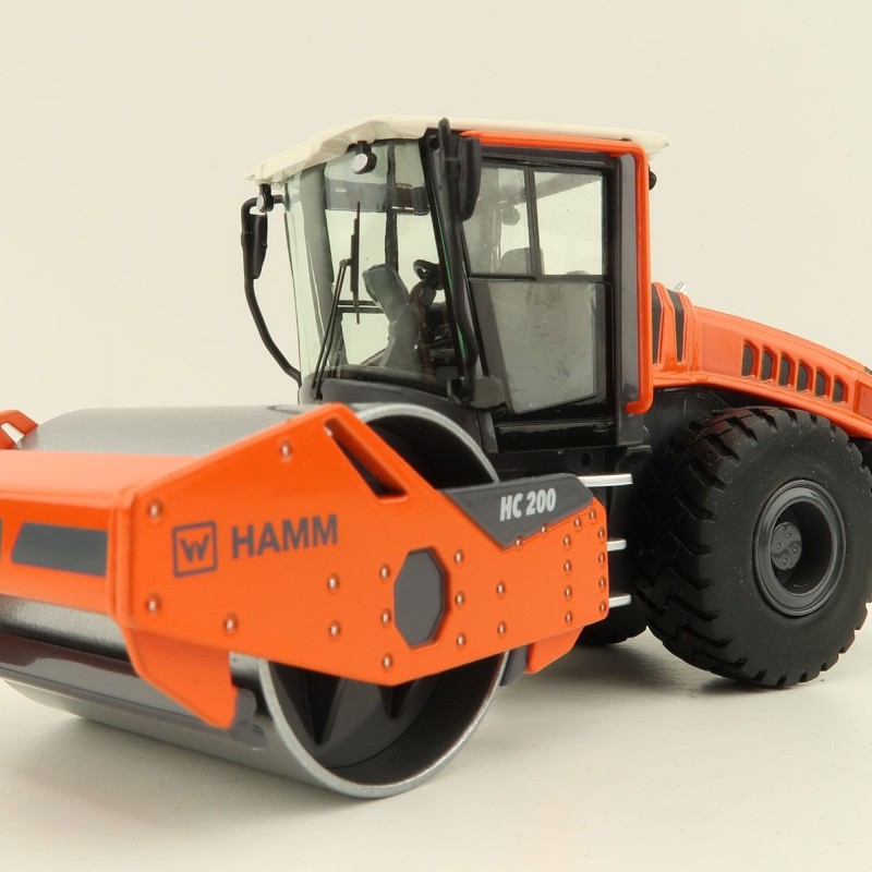 NZG 1041 Hamm HC200 Compactor Roller - Scale 1:50