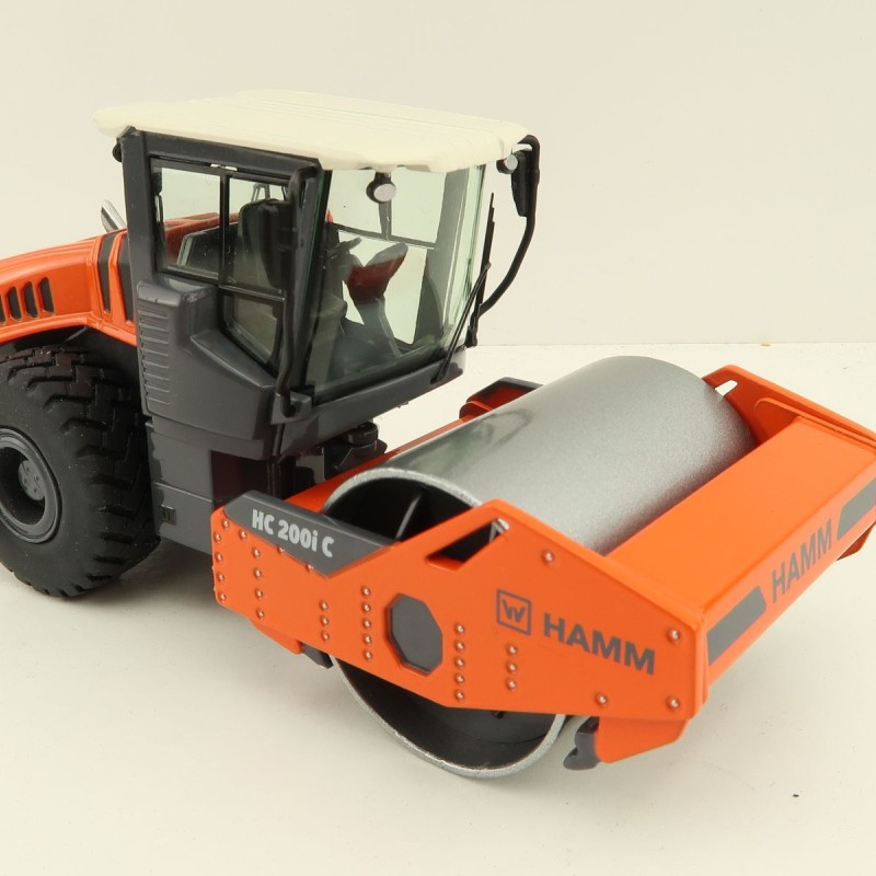 NZG 10411 Hamm HC200i C Compactor Roller - Scale 1:50