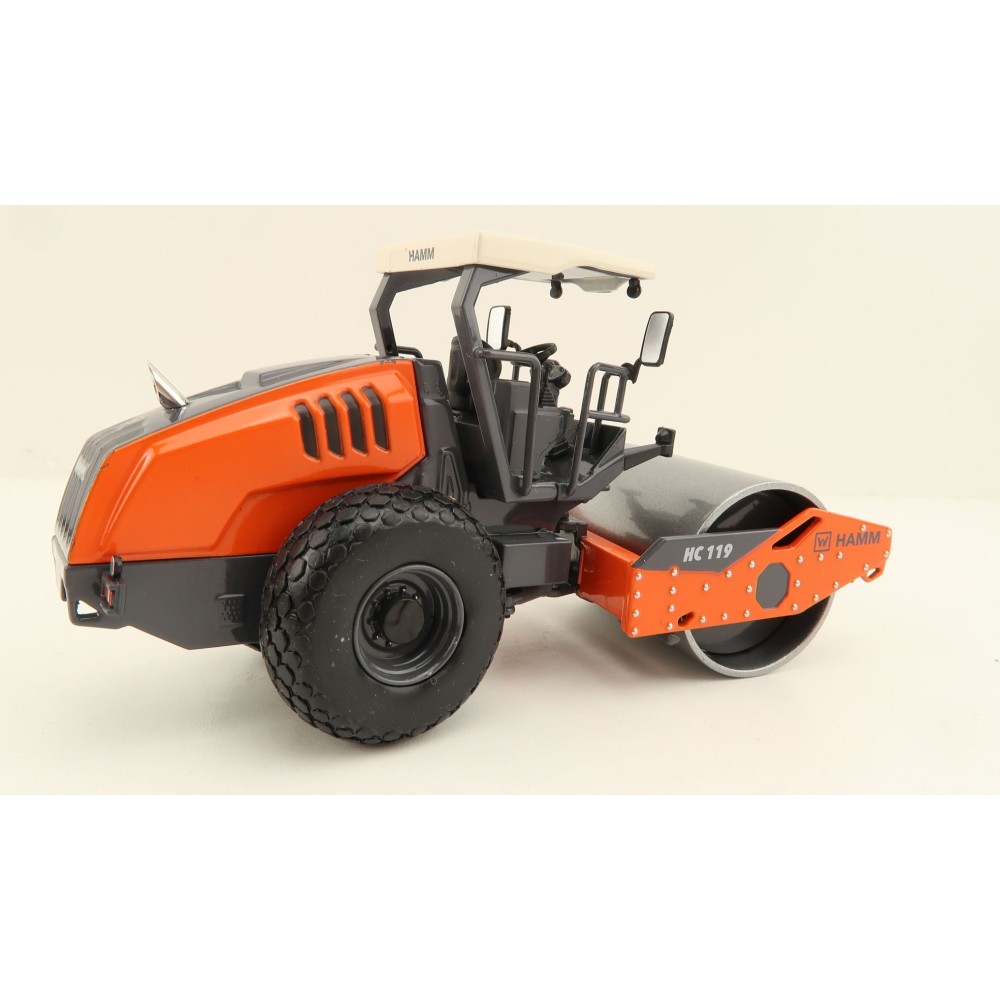 NZG 1042 Hamm HC119 Compactor Roller - Scale 1:50