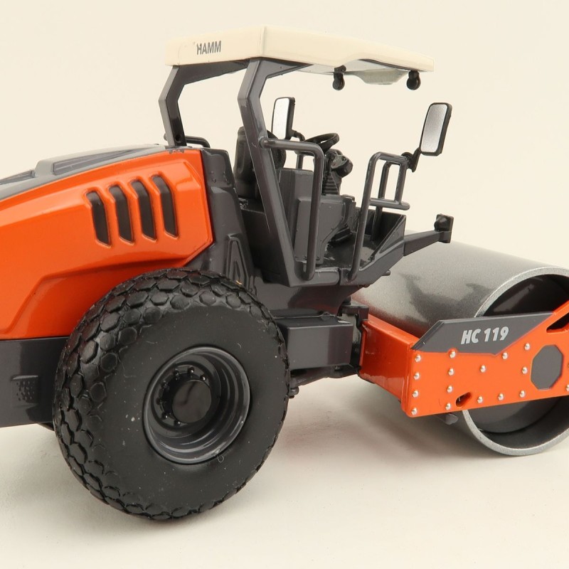 NZG 1042 Hamm HC119 Compactor Roller - Scale 1:50