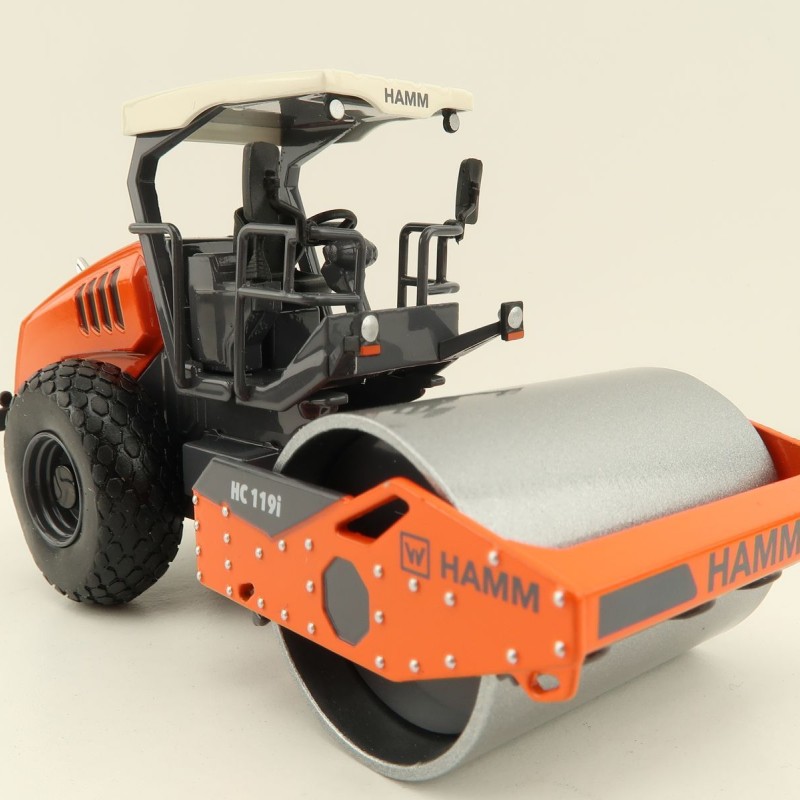NZG 10421 Hamm HC119i Compactor Roller - Scale 1:50