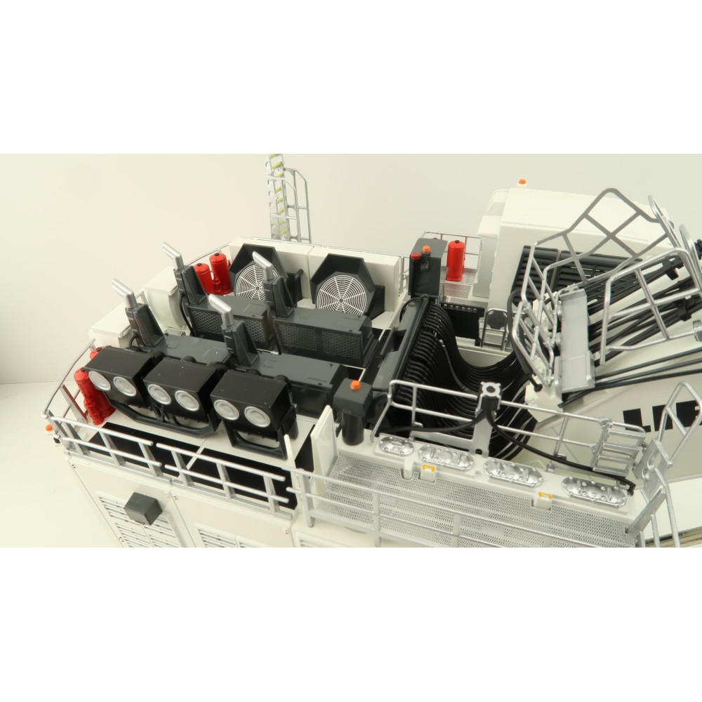 NZG 1050 Liebherr R9600 Backhoe Mining Excavator - Scale 1:50