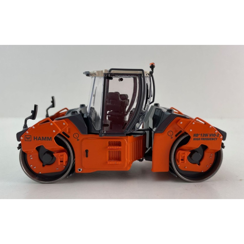NZG 1086 HAMM HD+ 120i VIO HF Tandem Roller with Vibratory Oscillation Drums - Scale 1:50