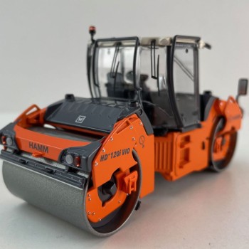 NZG 10861 HAMM HD+ 120i VO Tandem Roller with Vibratory Oscillation Drum - Scale 1:50