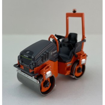 NZG 1087 HAMM HD 12e VV Tandem Roller with 2 Vibratory Drums - Scale 1:50