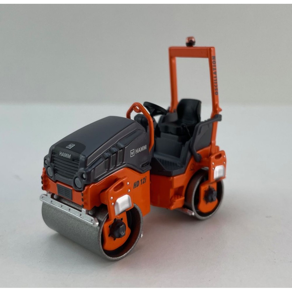 NZG 10871 HAMM HD 12e VO Tandem Roller with Vibratory and Oscillation Drum - Scale 1:50