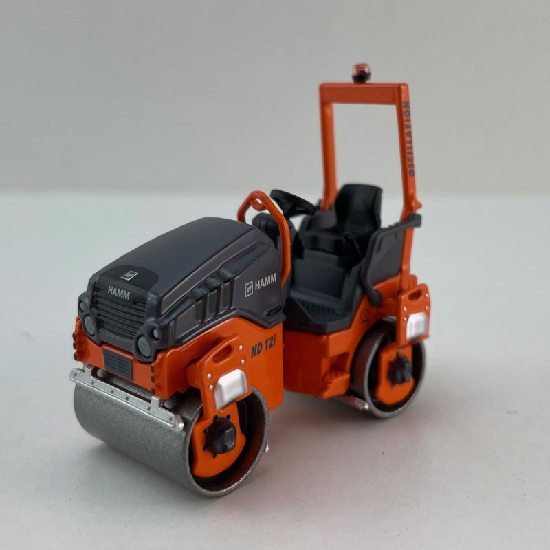 NZG 10871 HAMM HD 12e VO Tandem Roller with Vibratory and Oscillation Drum - Scale 1:50