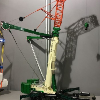 NZG 732/28 LIEBHERR LTM11200-9.1 Matsuura Japan Mobile Crane  - Scale 1:50