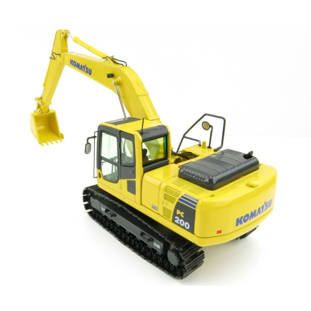 NZG 804 Komatsu PC200-8 Hydraulic Mobile Tracked Excavator - Scale 1:50