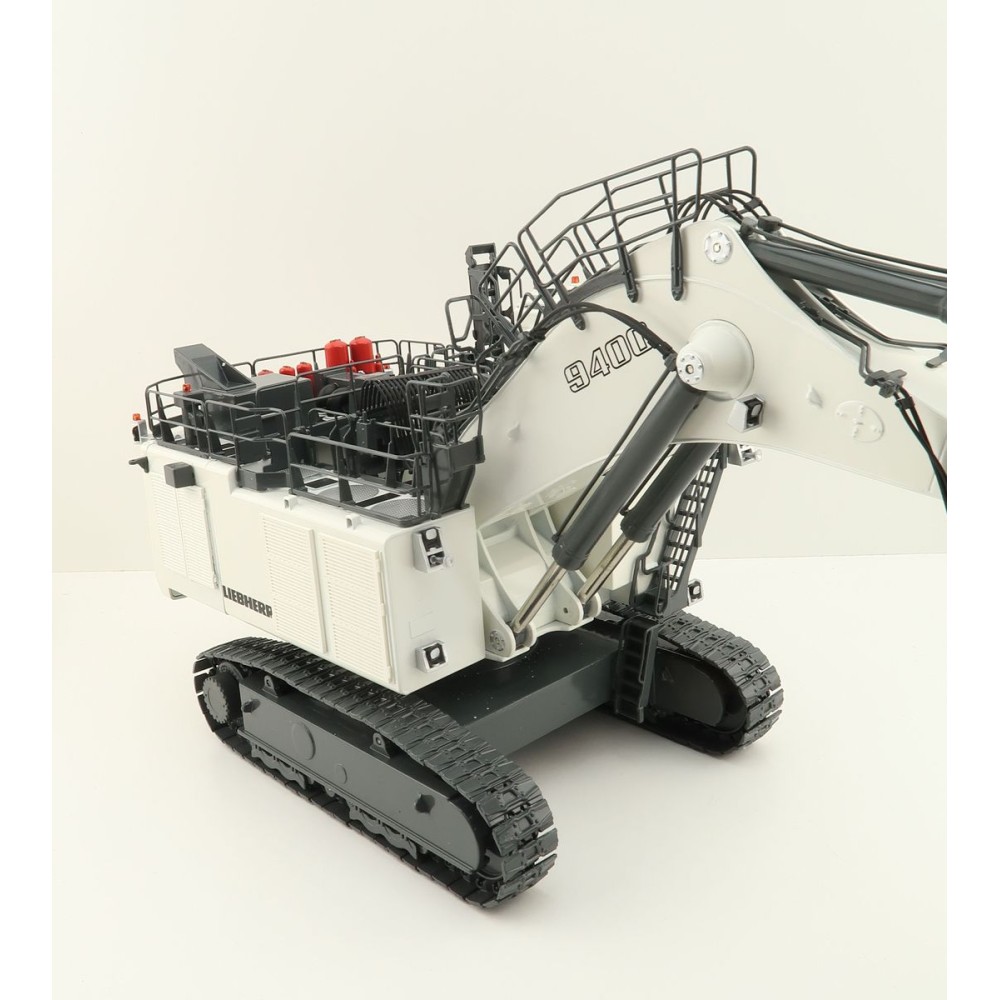 NZG 860/1 -  LIEBHERR R 9400 Mining Excavator with Backhoe 1:50