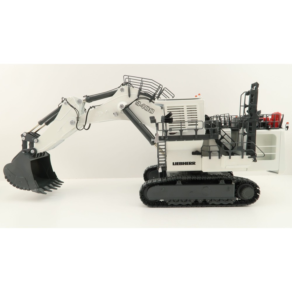 NZG 860/1 -  LIEBHERR R 9400 Mining Excavator with Backhoe 1:50