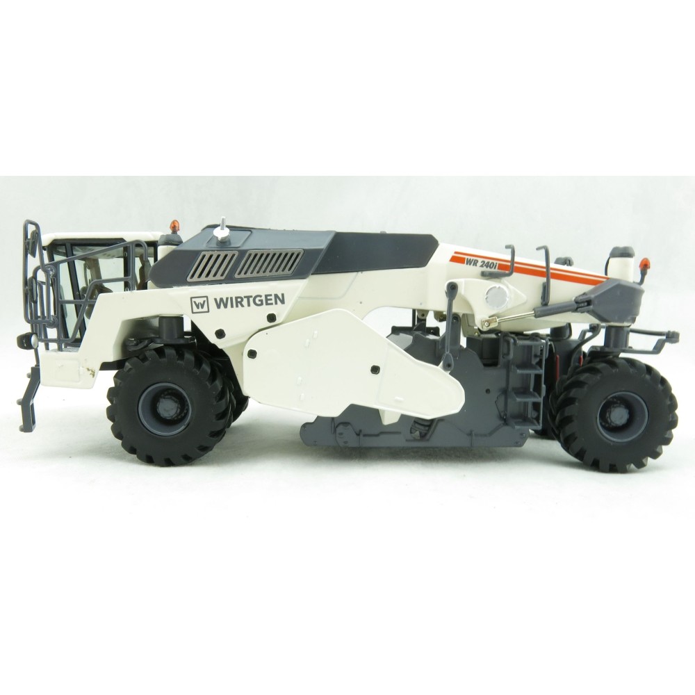 NZG 8712 WIRTGEN WR 240i  Cold Recycler Soil Stabilizer - Scale 1:50