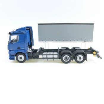 NZG 881/20 Mercedes-Benz Antos 6x2 FH600M Truck with Swapbody - Scale 1:50