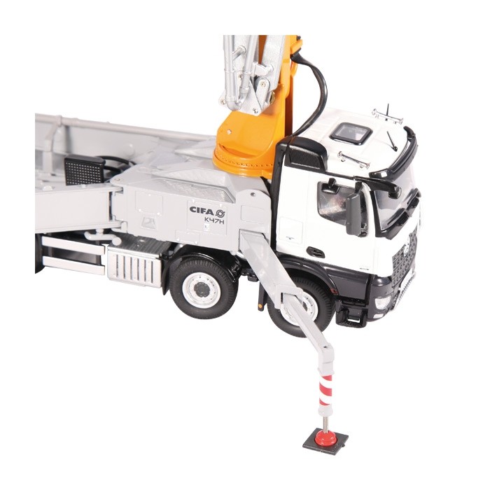 NZG 8851 MERCEDES-BENZ AROCS 8x4 CIFA K47H CONCRETE PUMP - Scale 1:50