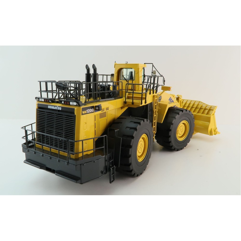 NZG 889 - KOMATSU WA1200 Mining Wheel Loader Scale 1:50