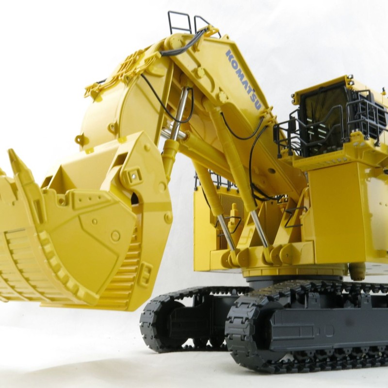 NZG 933 - Komatsu PC 4000 Hydraulic Front Shovel Mining Excavator - Scale 1:50
