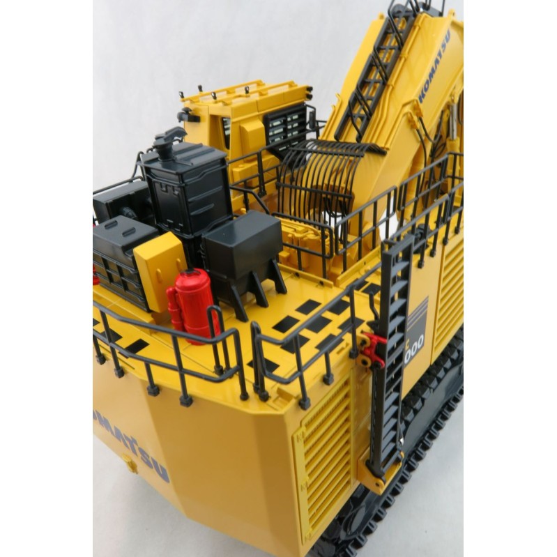 NZG 933 - Komatsu PC 4000 Hydraulic Front Shovel Mining Excavator - Scale 1:50