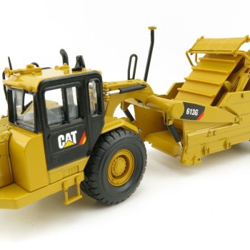 Norscot 55235 Caterpillar CAT 613G Elevating Scraper Scale 1:50 