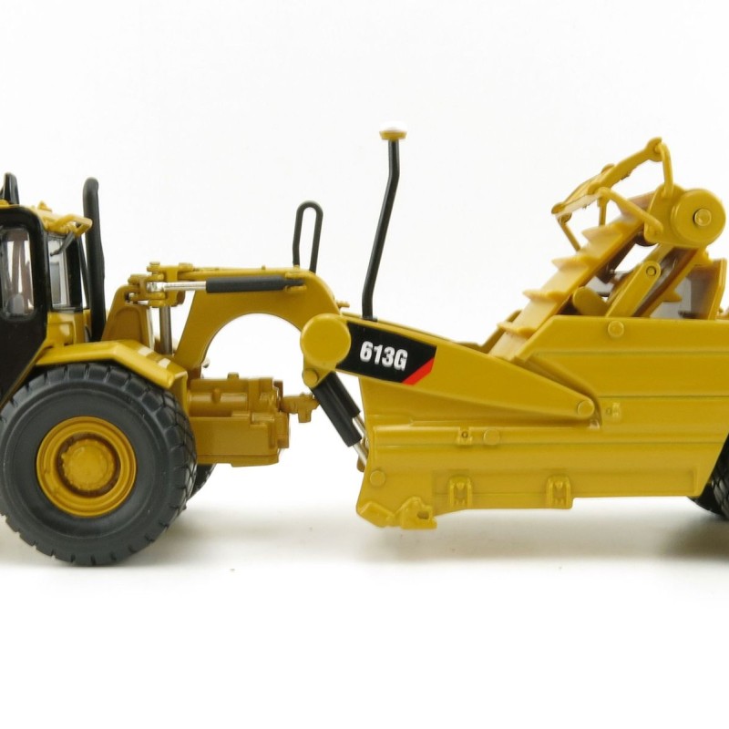 Norscot 55235 Caterpillar CAT 613G Elevating Scraper Scale 1:50 