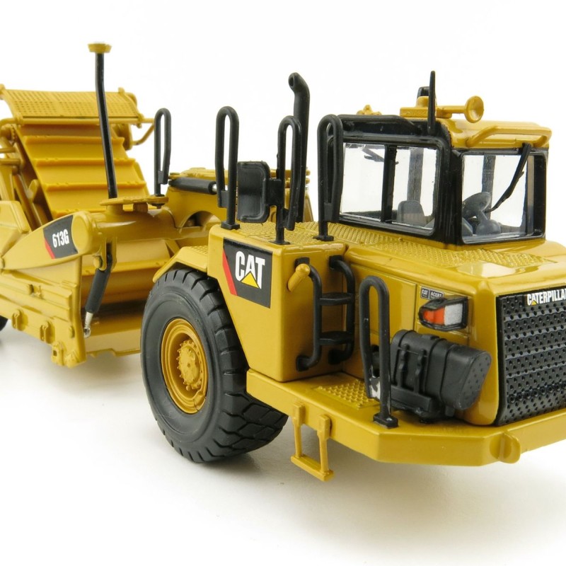 Norscot 55235 Caterpillar CAT 613G Elevating Scraper Scale 1:50 