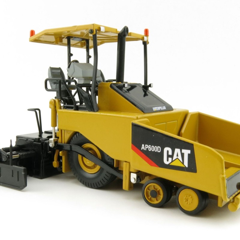 Norscot 55260 Caterpillar Cat AP600D Asphalt Paver with Canopy Scale 1:50