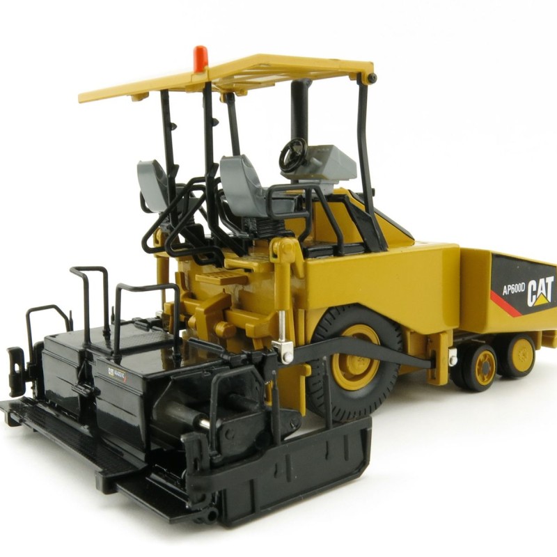 Norscot 55260 Caterpillar Cat AP600D Asphalt Paver with Canopy Scale 1:50