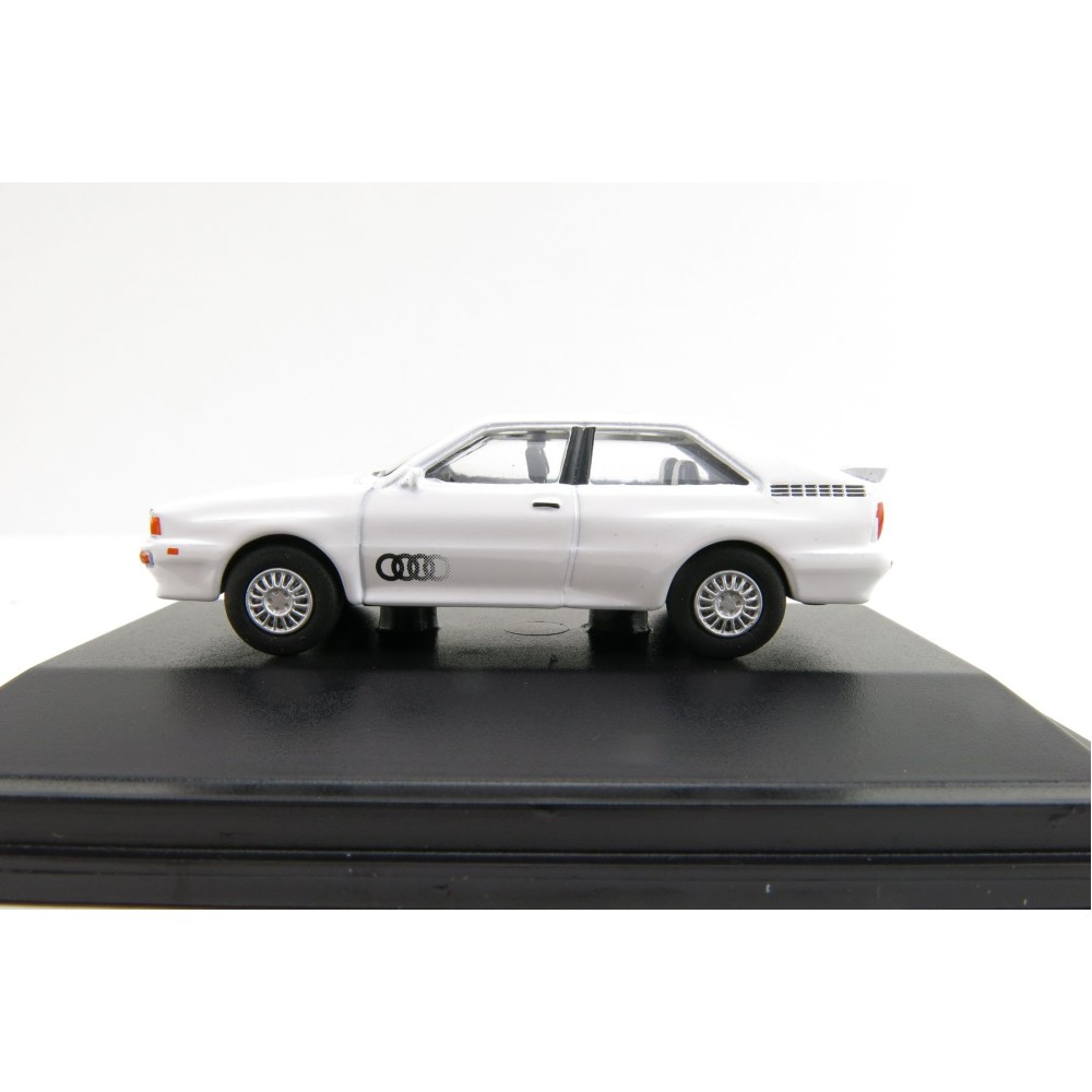 OXFORD 76AQ002 Audi Quattro Alpine White 1:76 Scale