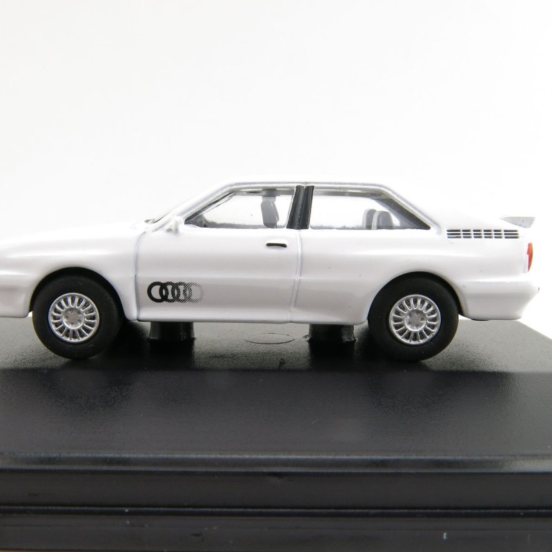 OXFORD 76AQ002 Audi Quattro Alpine White 1:76 Scale