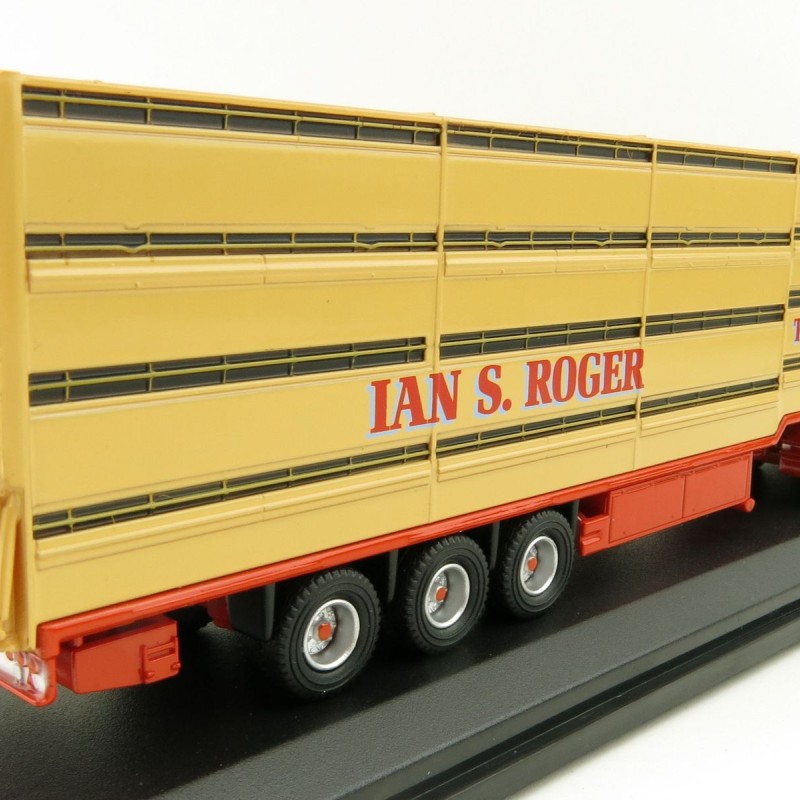 OXFORD 76SCA02LT Scania R-Series Houghton with Parkhouse Livestock Transporter S Roger 1:76 Scale