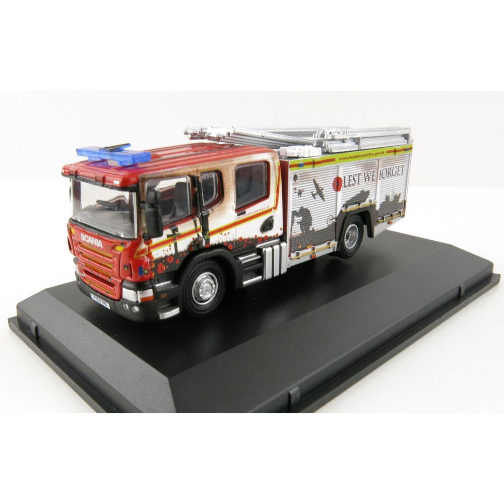 OXFORD 76SFE011 Scania RHD Humberside Fire and Rescue Pump Ladder -  Lest we forget - 1:76 Scale