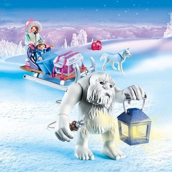 Playmobil 9473 - Yeti with Sleigh - Magic