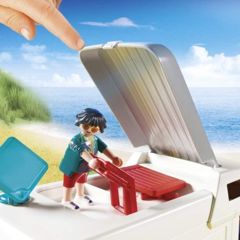 Playmobil 70088 - Family Camper - Family Fun