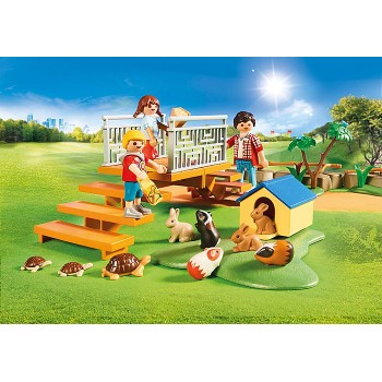 Playmobil 70342 - Petting Zoo - Family Fun