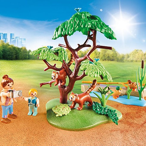 Playmobil 70344 - Red Panda Habitat - Family Fun