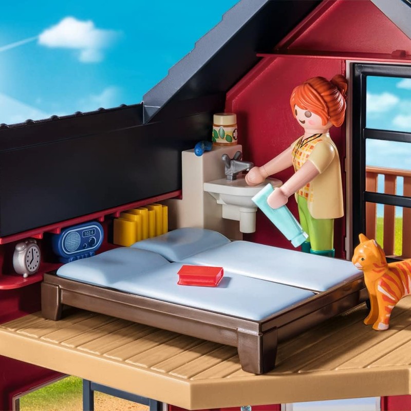 Playmobil 71248 - Country Farmhouse with Outdoor Area - Country