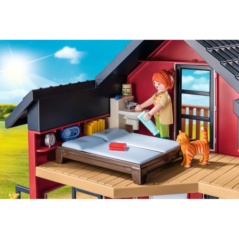 Playmobil 71248 - Country Farmhouse with Outdoor Area - Country