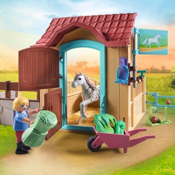 Playmobil 71494 - Riding Stable - Horses of Waterfall 