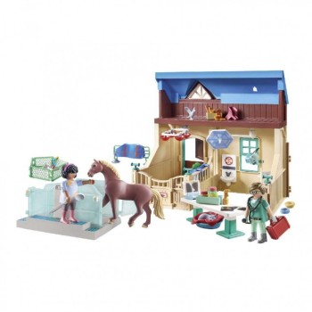 Playmobil 71352 - Vet & Therapy Center - Horses of Waterfall