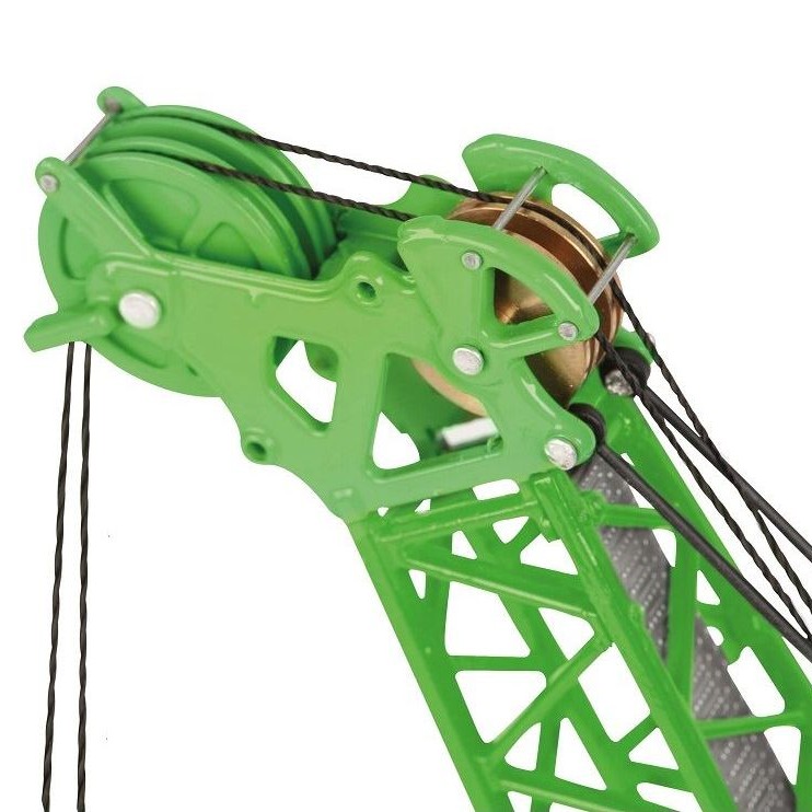 ROS 2029 SENNEBOGEN Duty Cycle Crawler Crane 690 HD With Diaphragm Wall Grab  - Scale 1:50