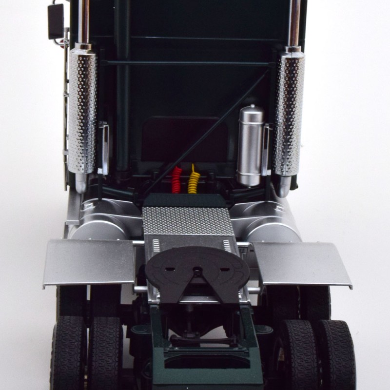 Road Kings RK180143 - 1976 Kenworth K100 Aerodyne Green Metallic / Silver - Scale 1:18