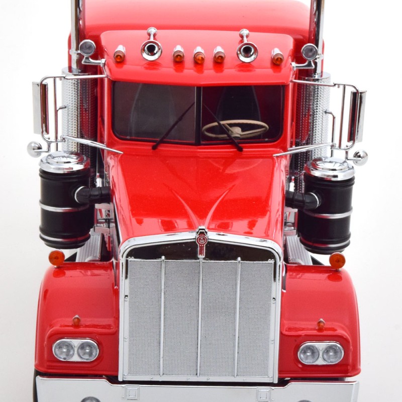 Road Kings RK180122 - Kenworth W900 Truck Red / Black - Scale 1:18