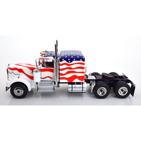 Road Kings RK180125 - Kenworth W900 6x4 Truck Stars & Stripes American Flag - Scale 1:18