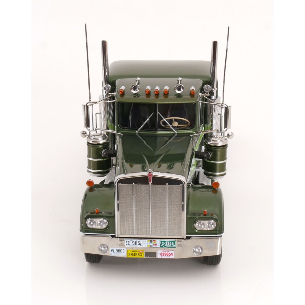 Road Kings RK180126 - Kenworth W900 6x4 Prime Mover S Pruitt Movin' On TV Series - Scale 1:18