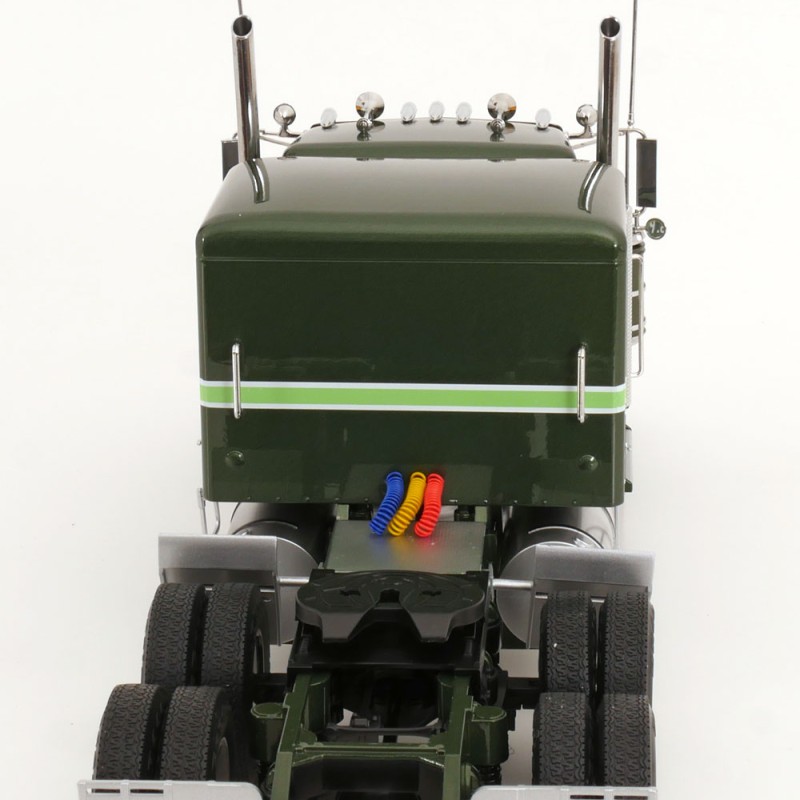 Road Kings RK180126 - Kenworth W900 6x4 Prime Mover S Pruitt Movin' On TV Series - Scale 1:18