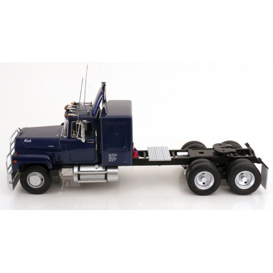 Road Kings RK180172 - 1974 Mack RL 700L 6x4 Prime Mover Blue Metallic - Scale 1:18