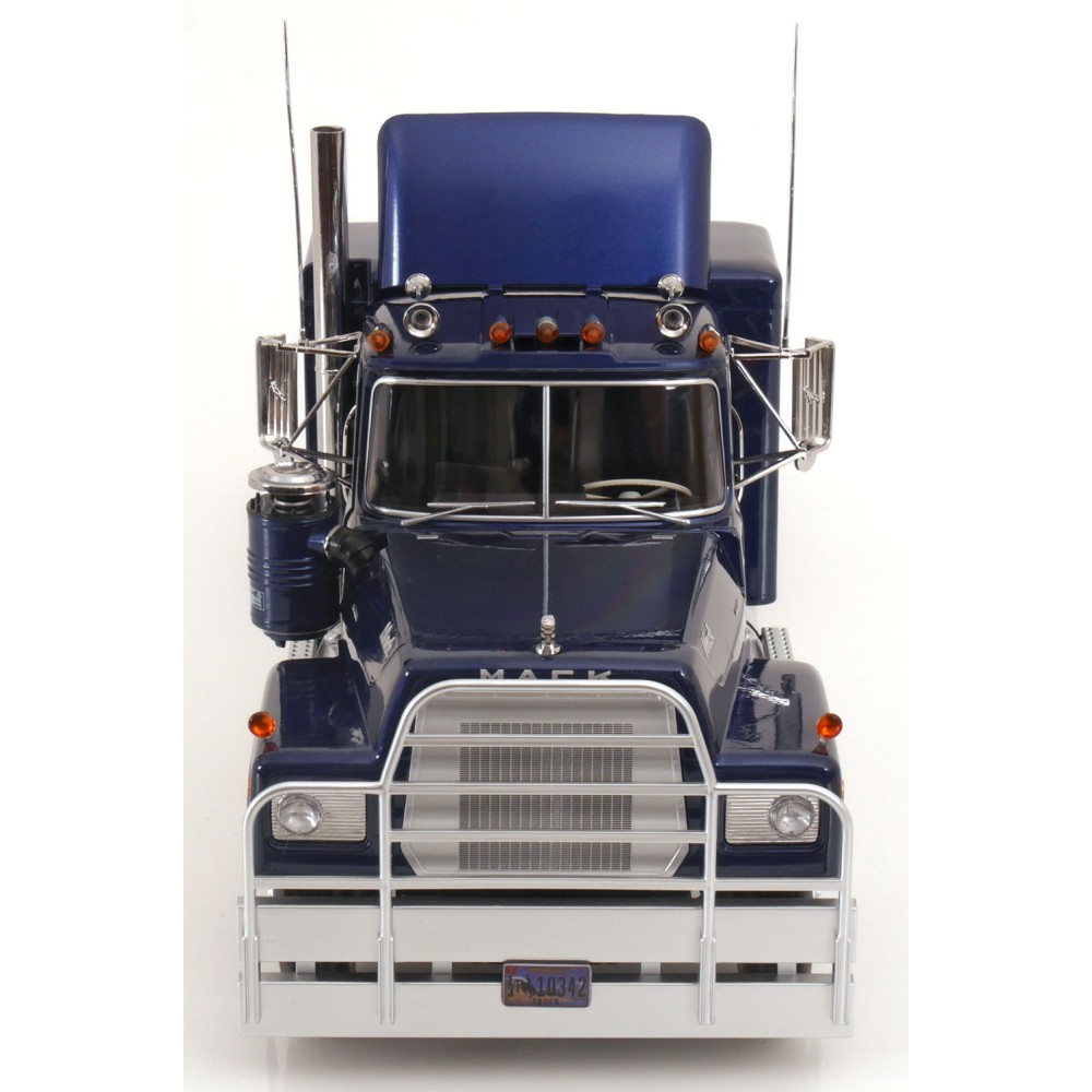 Road Kings RK180172 - 1974 Mack RL 700L 6x4 Prime Mover Blue Metallic - Scale 1:18