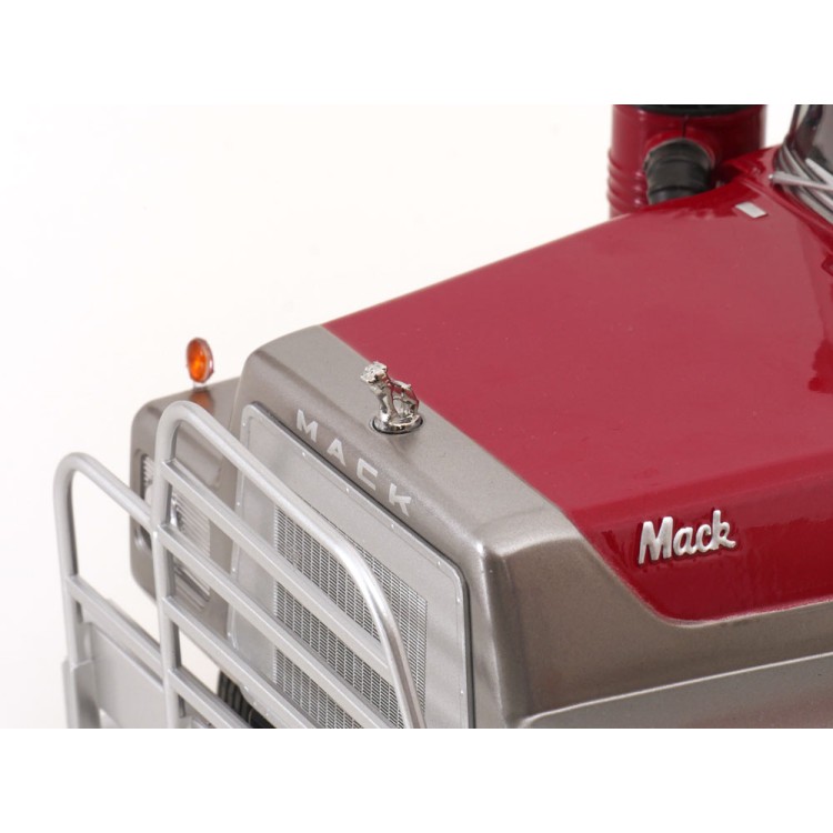 Road Kings RK180173 - 1974 Mack RL 700L 6x4 Prime Mover Red Metallic Silver - Scale 1:18