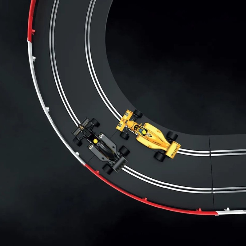 Scalextric C1432 1980 F1 Grand Prix Race Slot Car Set 1:32